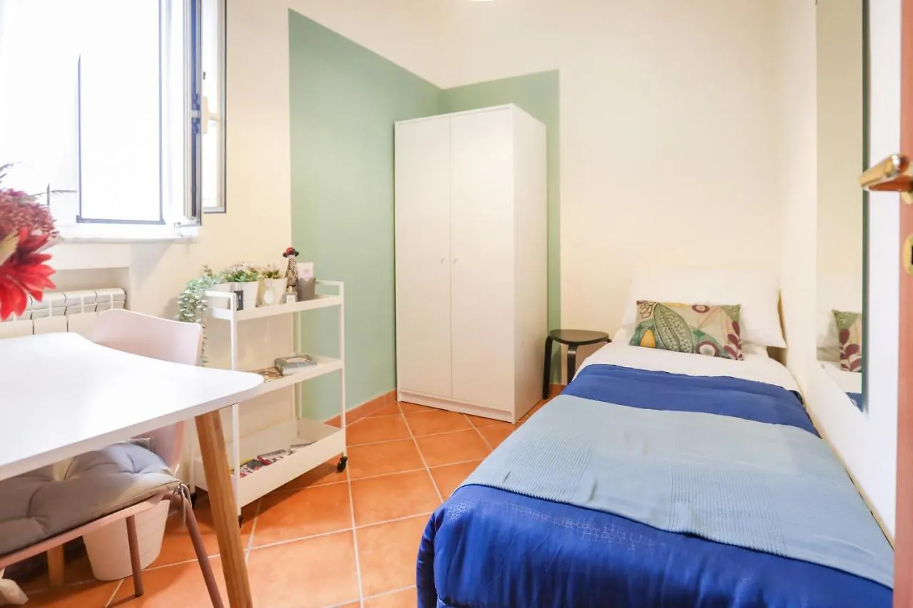 Pulcinella Home contacts